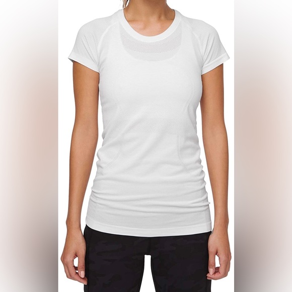 Lululemon Swiftly Tech Short Sleeve - never worn - Picture 1 of 4